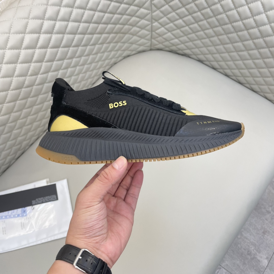Precio de venta: P170 Marca: Boss* "Boss*" lowtop sneakersTalla: 38-44 (se puede personalizar hasta 