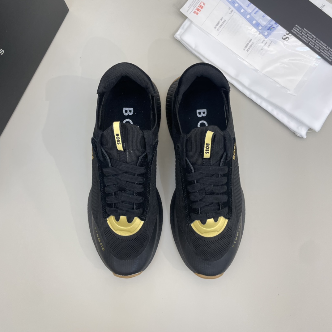 Precio de venta: P170 Marca: Boss* "Boss*" lowtop sneakersTalla: 38-44 (se puede personalizar hasta 