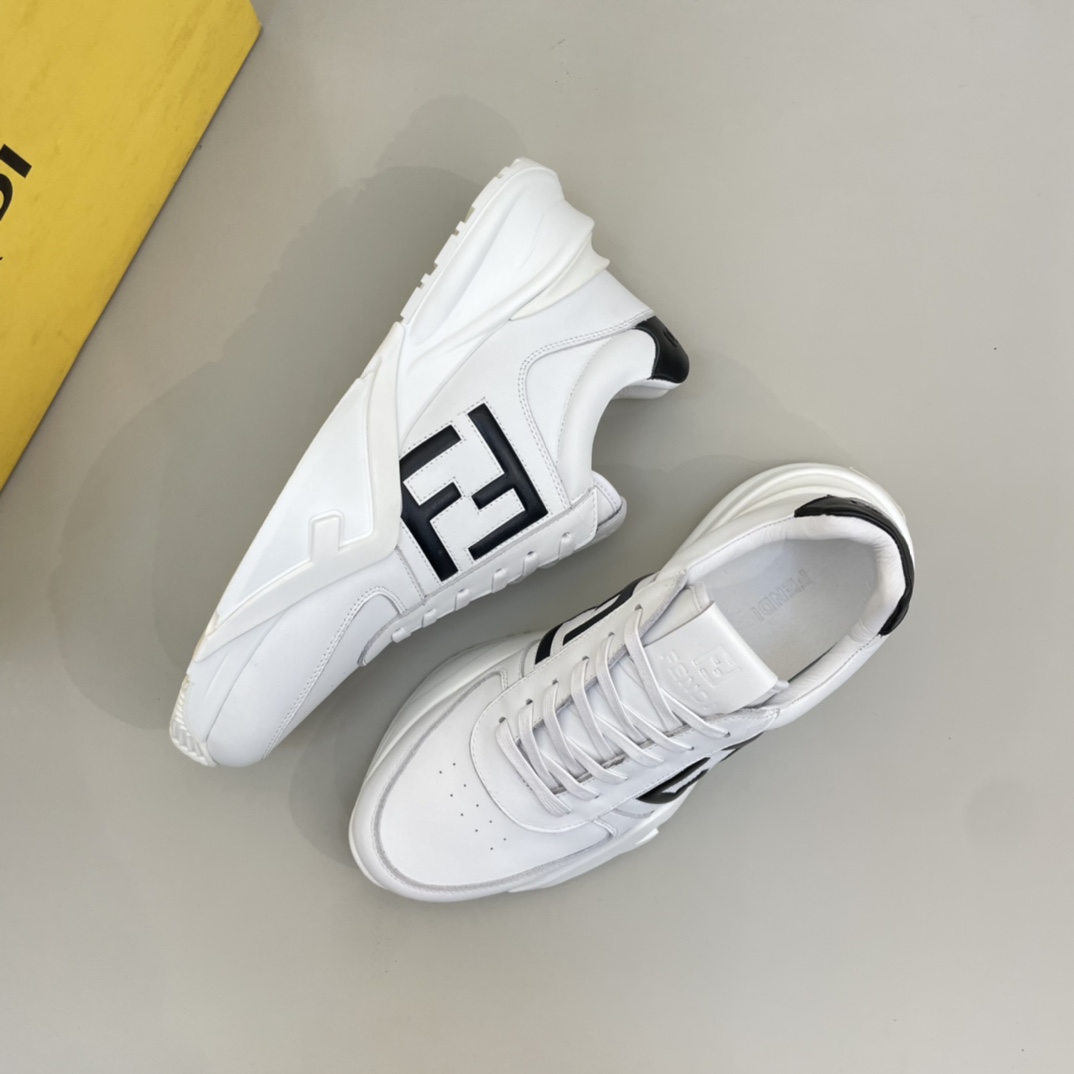 Precio de venta: P230 Marca: Feid* "Fendi*" Low Top SneakersMarca: 38-44(se puede personalizar hasta