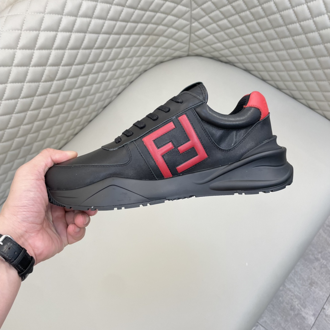 Precio de venta: P230 Marca: Feid* "Fendi*" Low Top SneakersMarca: 38-44(se puede personalizar hasta