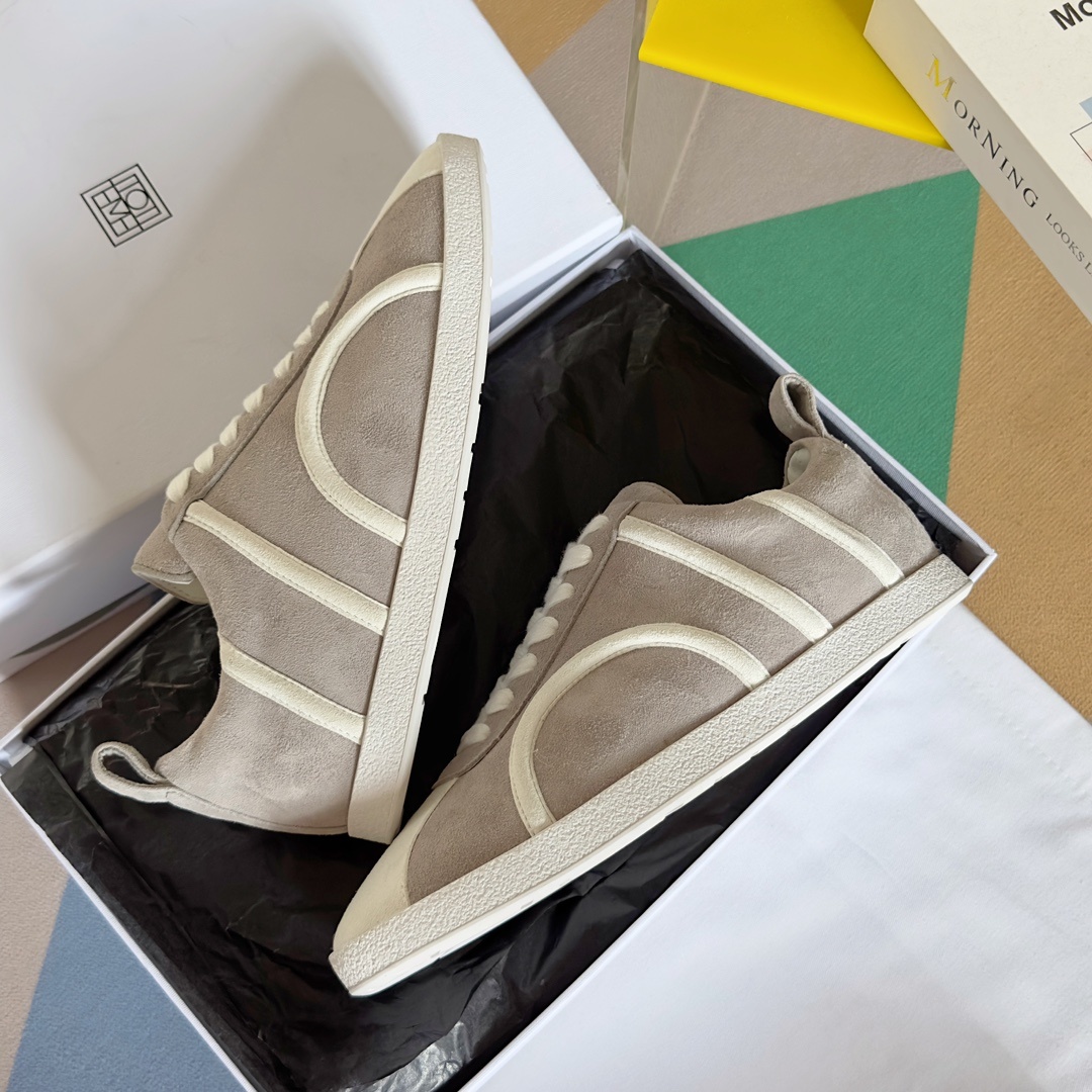 Top: Retro German Sneakers with Zirconium Detail & Cozy Sheepskin Lining - 图片 6