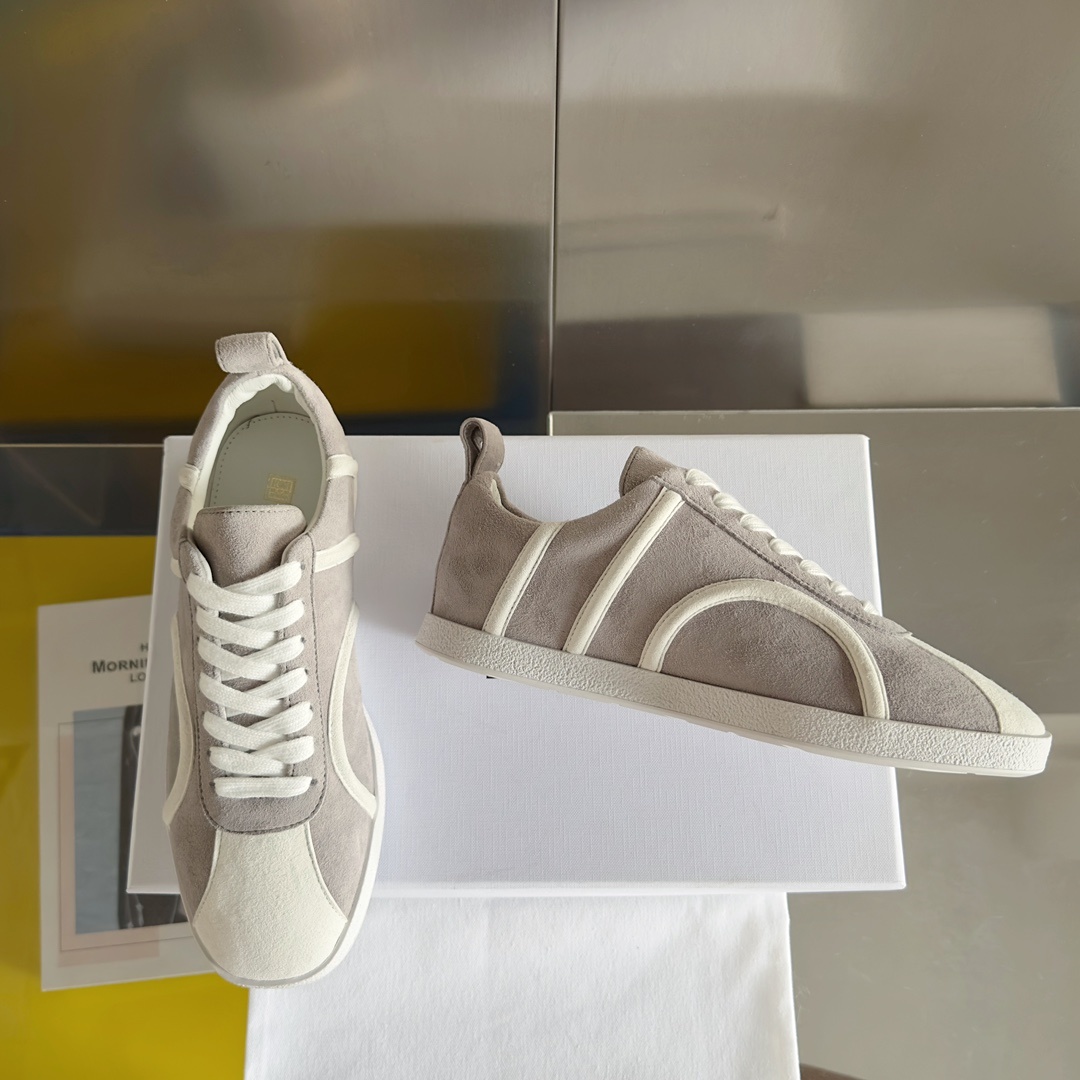 Top: Retro German Sneakers with Zirconium Detail & Cozy Sheepskin Lining - 图片 3