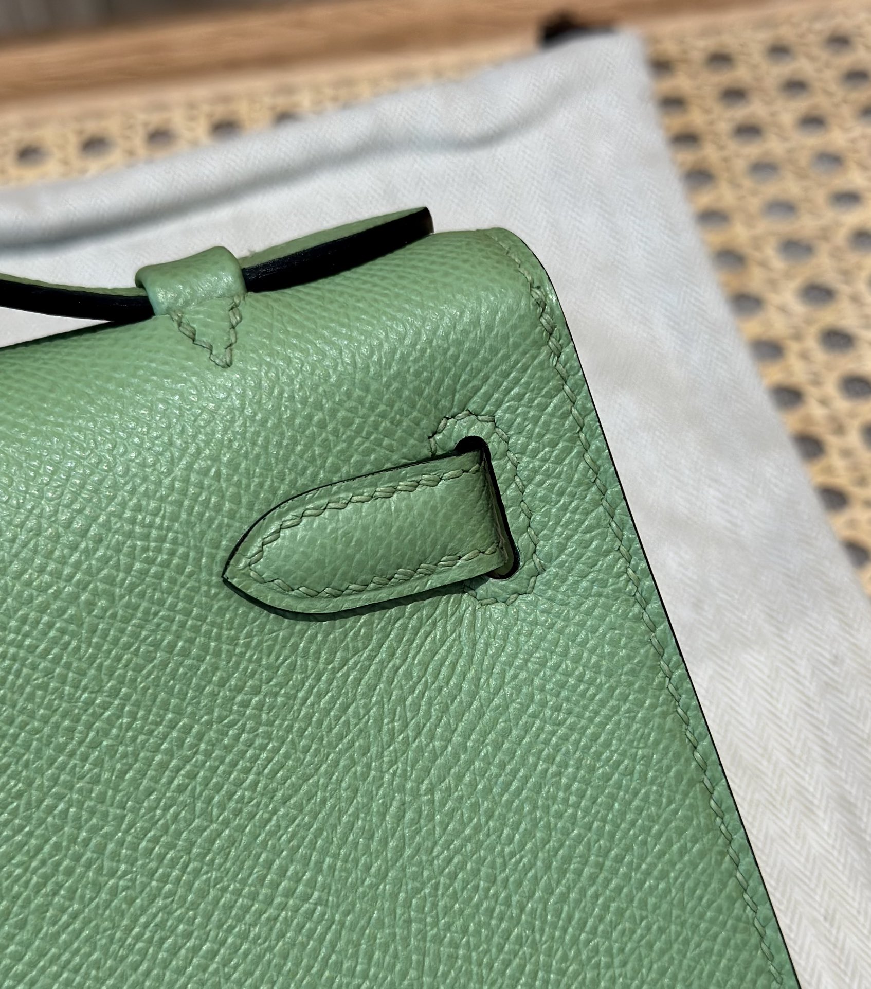 Hermès mini kelly 1, 3i/Vert Criquet, Epsom, gold, 22cm, all handmade!!