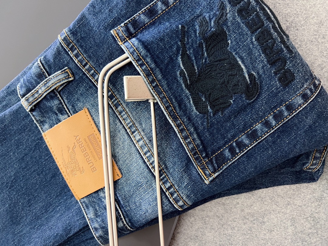 路易威登 Louis Vuitton 高定典藏名品高定成衣时装外套连衣裙衬衫T恤 #325B0F95 9