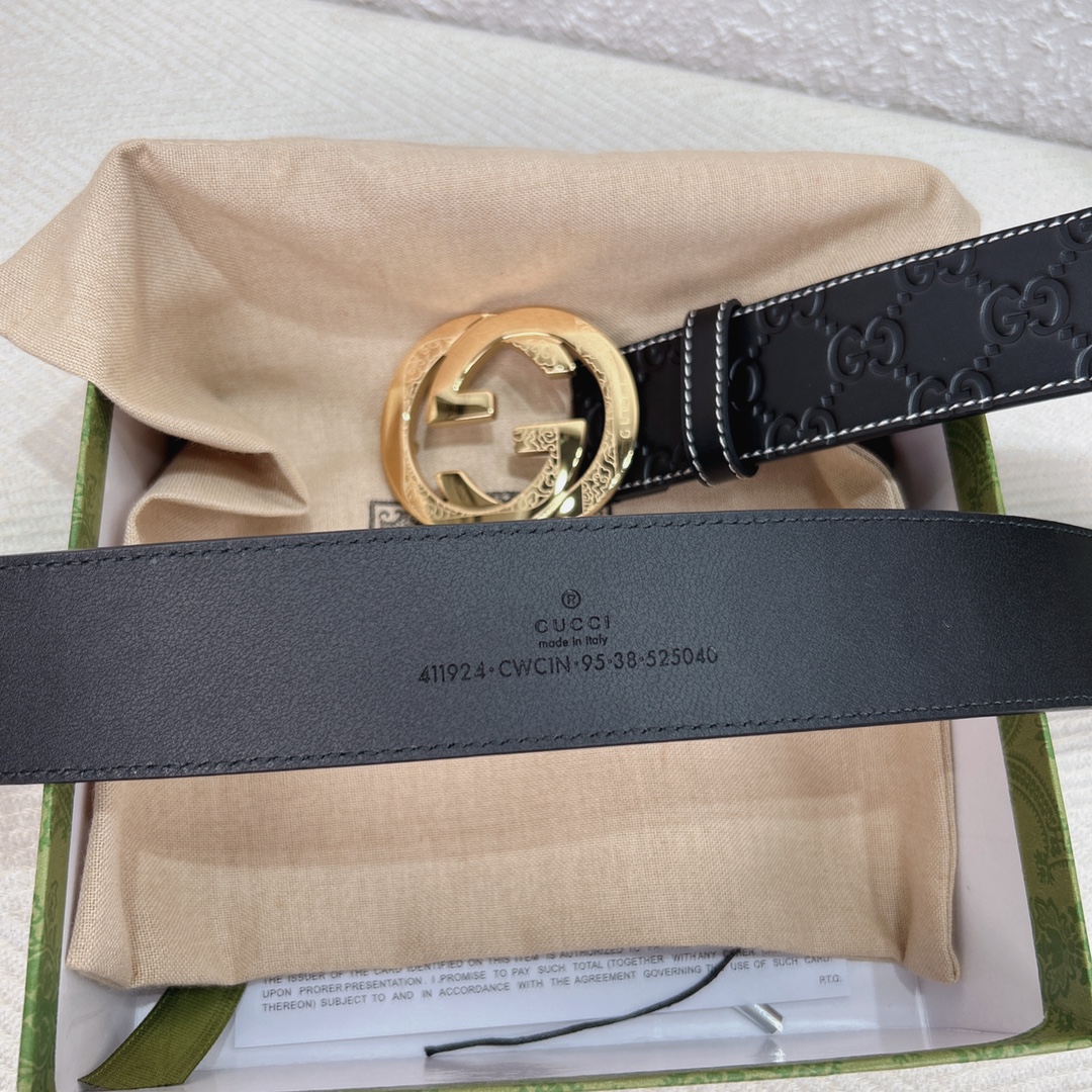 Gucci4.0cm专柜品质正品编码411924CWC1N意大利进口小牛压制经典G花皮料质感厚实,搭配纯