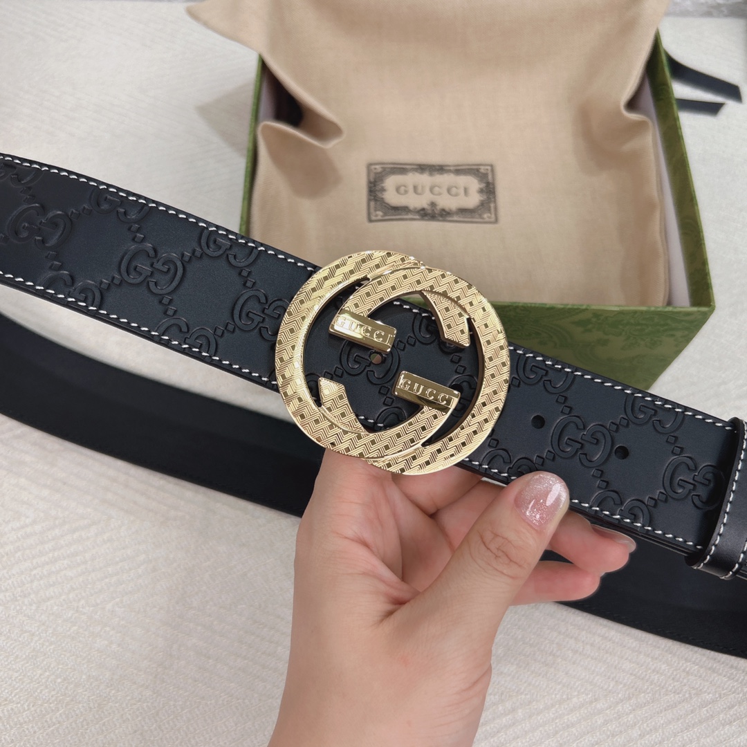 Gucci4.0cm专柜品质正品编码411924CWC1N意大利进口小牛压制经典G花皮料质感厚实,搭配纯