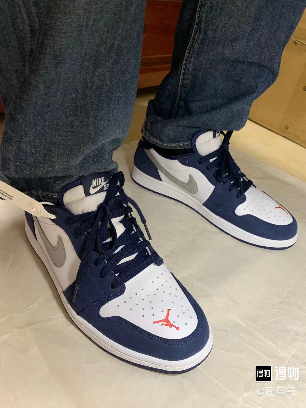 ? Air Jordan 1 SB Low Midnight Navy 复古篮球鞋 男款 海军蓝配色