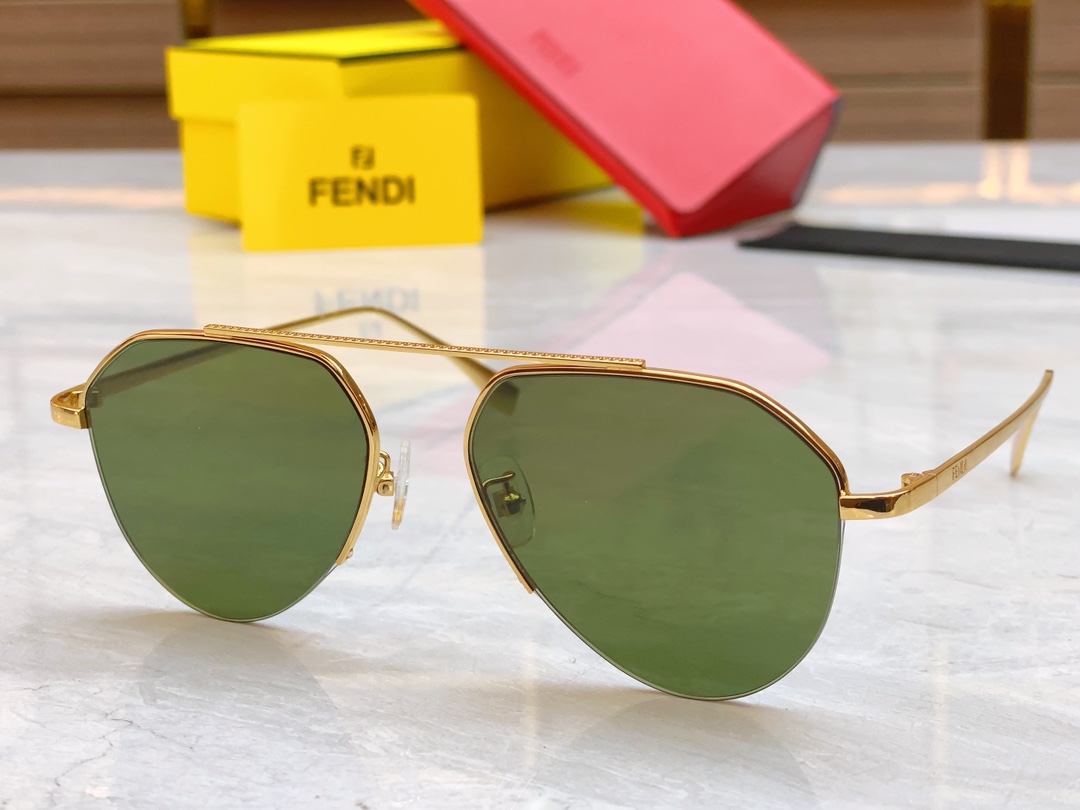 FENDI芬迪新款太阳镜