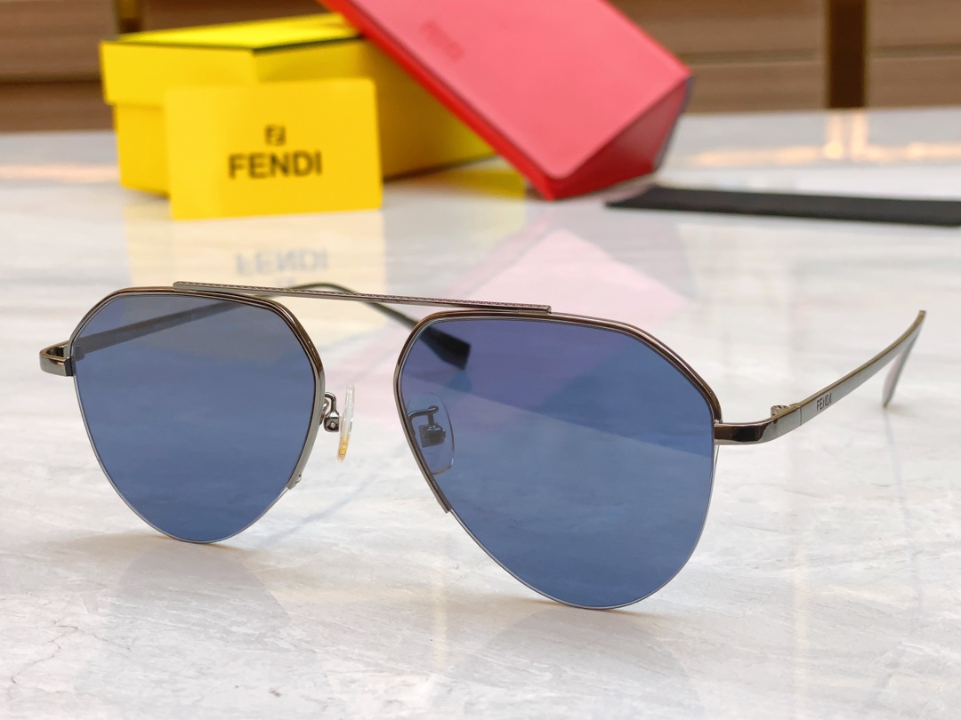 FENDI芬迪新款太阳镜