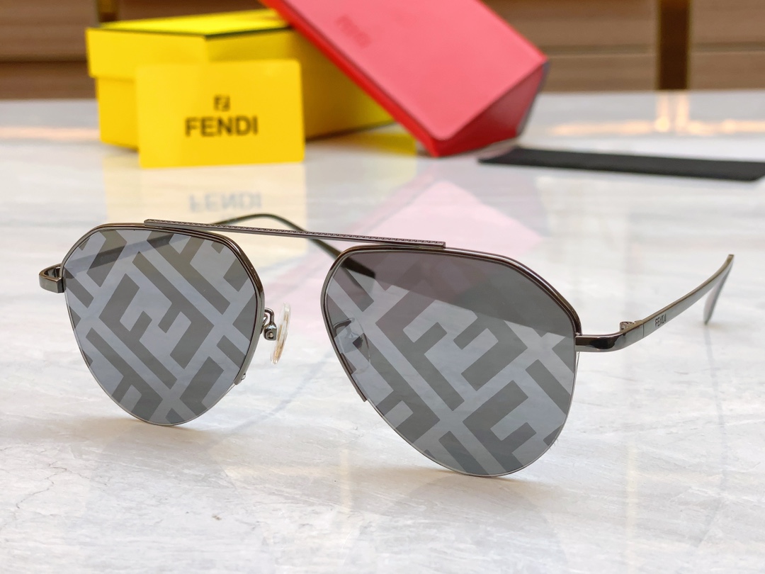 FENDI芬迪新款太阳镜