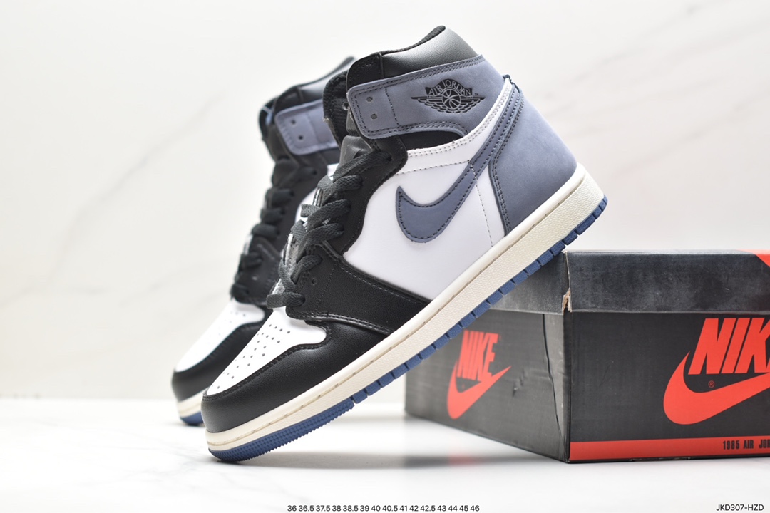 耐克Nike Air Jordan 1 Retro High OG”Black/White“AJ1代篮球鞋 555088-032