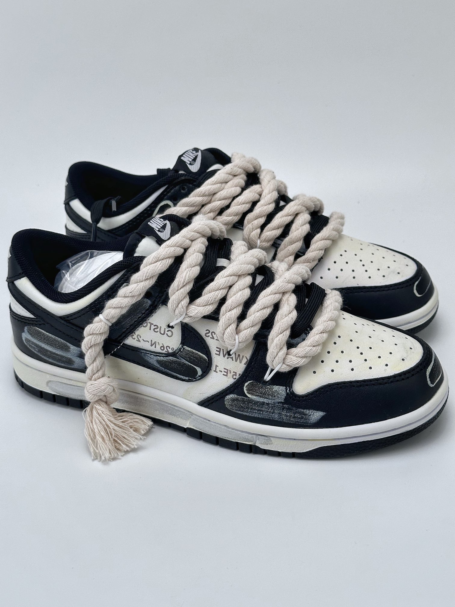 Nike SB Dunk Low 麻绳绑带 氧化做旧 DD1391-100