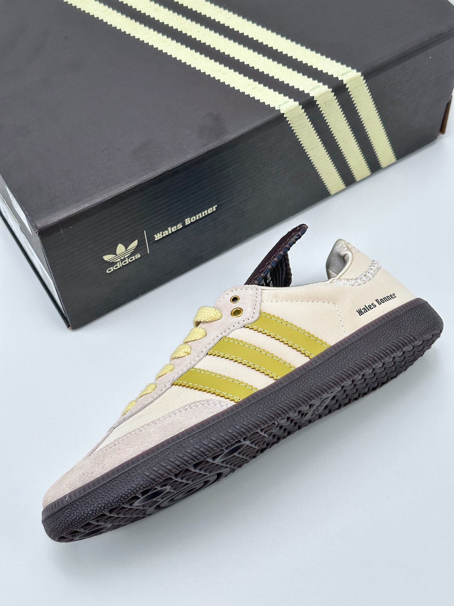 AD Originals Samba x Wales Bonner white and brown joint retro low-top casual sports jogging shoes ID0217