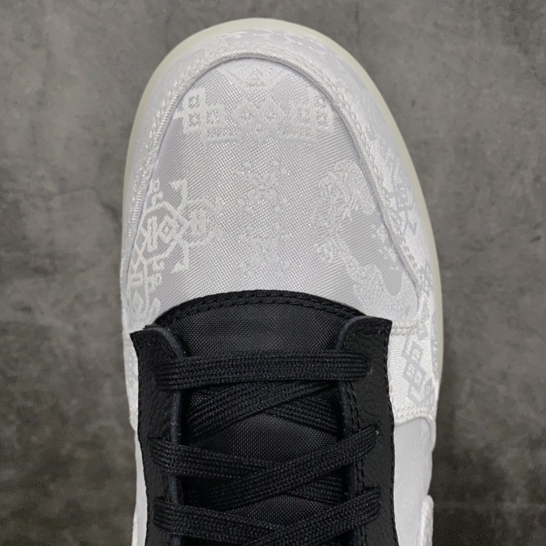 图片[5]-【M版纯原】Fragment Design × CLOT x Nike Dunk Low 耐克 低帮 白丝绸三方联名 藤原浩  FN0315-110nn市售顶流版本 优于市场其他代号纯原n鞋型非常完美反口皮料平滑自然无任何褶皱n进口反光丝绸鞋面 双层可撕 内里图案同步原鞋n整个鞋子及配件能用原厂的地方 全都是原厂材料n高端高价零售首选版本💪🏻nSize: 36-47.5-莆田鞋批发中心