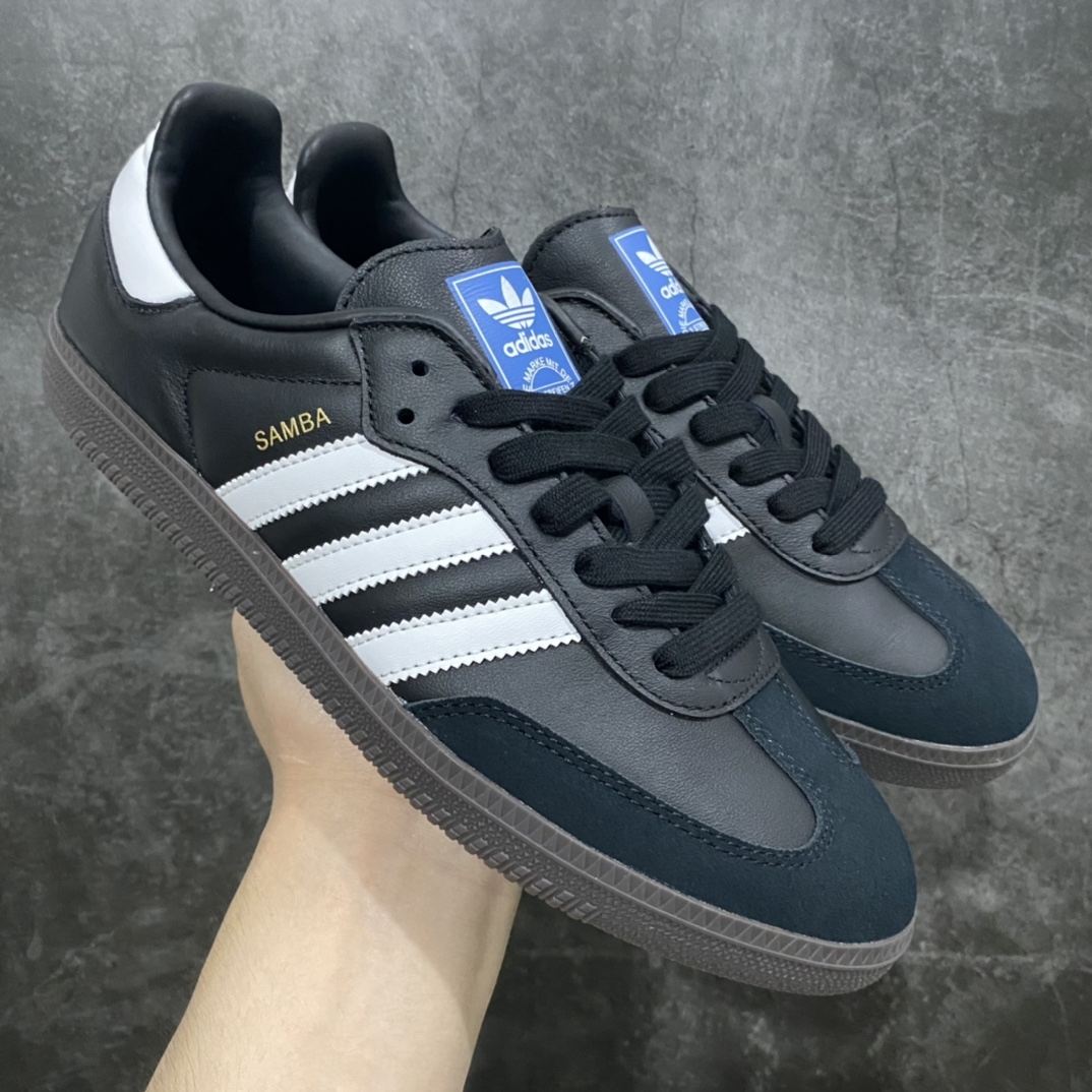 【Top纯原】Adidas Samba OG 桑巴低帮休闲板鞋 B75807n全新高端零售平台专供品质出货 全鞋身采用细腻甩纹头层牛皮 包括鞋舌也是头层皮n立体Samba烫金 后跟港宝定型 皮料切割超高清洁度n私模大底 非市面公底 多次调试无色差大底 高价零售首选品质‼️ 尺码：36 36.5 37 38 38.5 39 40 40.5 41 42 42.5 43 44 44.5 45-莆田鞋批发中心