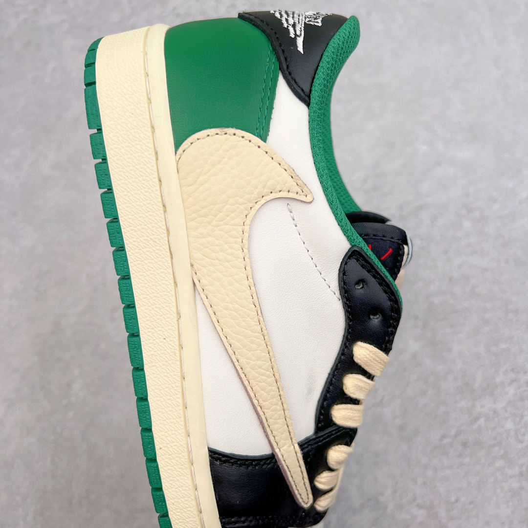 图片[6]-＃KZ神版莞产 Travis Scott x Fragment x Air Jordan AJ1 Low OG SP 三方联名闪电倒钩黑白绿低帮 DM7866-128 全系列配色 外贸特供批次 新配色不断更新开发 市场中端王者 全套原纸板楦头开发 确保原汁原味 完美呈现一代版型 一比一鞋头弧度高度鞋身弧度 此版本只针对中端市场 细节品控鞋型随意秒杀市面同价位 鞋型完美 不臃肿别扭 头层皮料加持 用料绝不含糊 进口玻璃冲刀皮料裁剪零毛边 电脑针车工艺 超高鞋面清洁度 最高QC检验标准 控制溢胶瑕疵 原盒原配 飞翼3D高频深度立体 工艺方面大到整体鞋型 漏斗收腰 底线拉帮 LOGO立体程度 小到针眼排布 载片对称 冲孔效果 鞋标规范 鞋垫背胶等等 无一不是口碑收割 每双都是一个回头客 尺码：36 36.5 37.5 38 38.5 39 40 40.5 41 42 42.5 43 44 44.5 45 46 47.5-选品中心