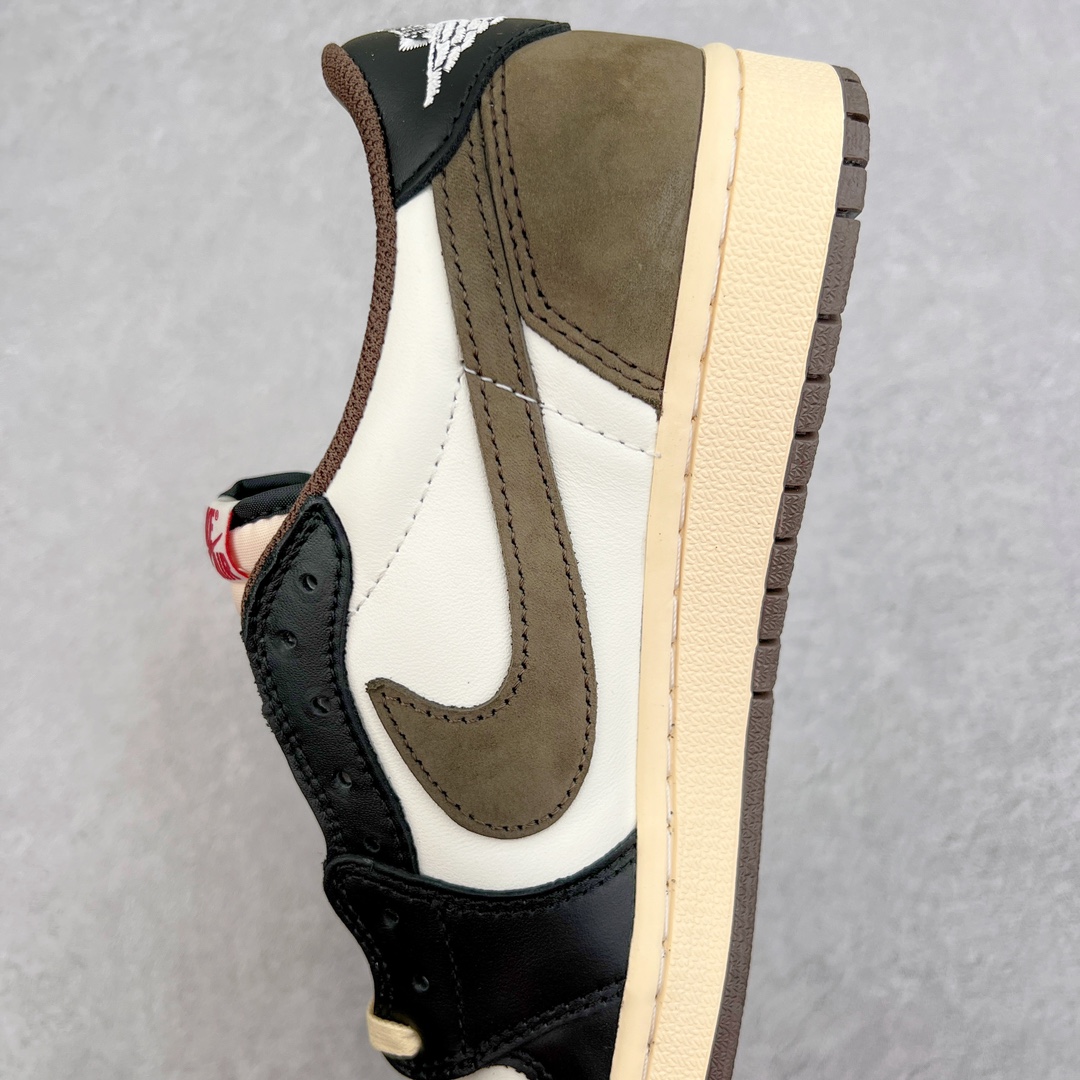 图片[7]-＃KZ神版莞产 Air Jordan AJ1 Low OG 低帮 摩卡小倒钩 CQ4277-105 外贸特供批次 新配色不断更新开发 市场中端王者 全套原纸板楦头开发 确保原汁原味 完美呈现一代版型 一比一鞋头弧度高度鞋身弧度 此版本只针对中端市场 细节品控鞋型随意秒杀市面同价位 鞋型完美 不臃肿别扭 头层皮料加持 用料绝不含糊 进口玻璃冲刀皮料裁剪零毛边 电脑针车工艺 超高鞋面清洁度 最高QC检验标准 控制溢胶瑕疵 原盒原配 飞翼3D高频深度立体 工艺方面大到整体鞋型 漏斗收腰 底线拉帮 LOGO立体程度 小到针眼排布 载片对称 冲孔效果 鞋标规范 鞋垫背胶等等 无一不是口碑收割 每双都是一个回头客 尺码：36 36.5 37.5 38 38.5 39 40 40.5 41 42 42.5 43 44 44.5 45 46 47.5-选品中心