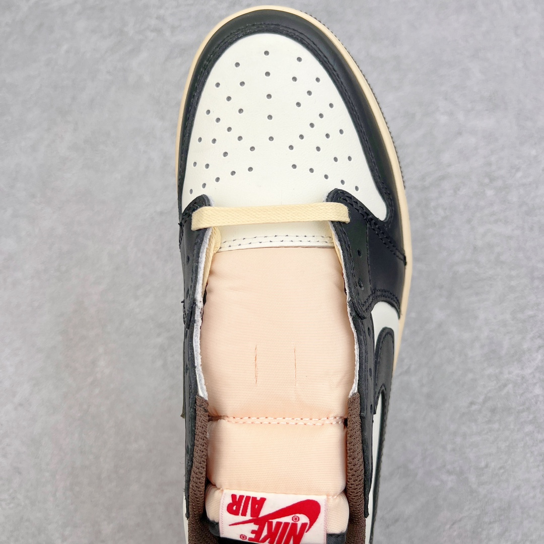 图片[4]-＃KZ神版莞产 Air Jordan AJ1 Low OG 低帮 摩卡小倒钩 CQ4277-105 外贸特供批次 新配色不断更新开发 市场中端王者 全套原纸板楦头开发 确保原汁原味 完美呈现一代版型 一比一鞋头弧度高度鞋身弧度 此版本只针对中端市场 细节品控鞋型随意秒杀市面同价位 鞋型完美 不臃肿别扭 头层皮料加持 用料绝不含糊 进口玻璃冲刀皮料裁剪零毛边 电脑针车工艺 超高鞋面清洁度 最高QC检验标准 控制溢胶瑕疵 原盒原配 飞翼3D高频深度立体 工艺方面大到整体鞋型 漏斗收腰 底线拉帮 LOGO立体程度 小到针眼排布 载片对称 冲孔效果 鞋标规范 鞋垫背胶等等 无一不是口碑收割 每双都是一个回头客 尺码：36 36.5 37.5 38 38.5 39 40 40.5 41 42 42.5 43 44 44.5 45 46 47.5-选品中心