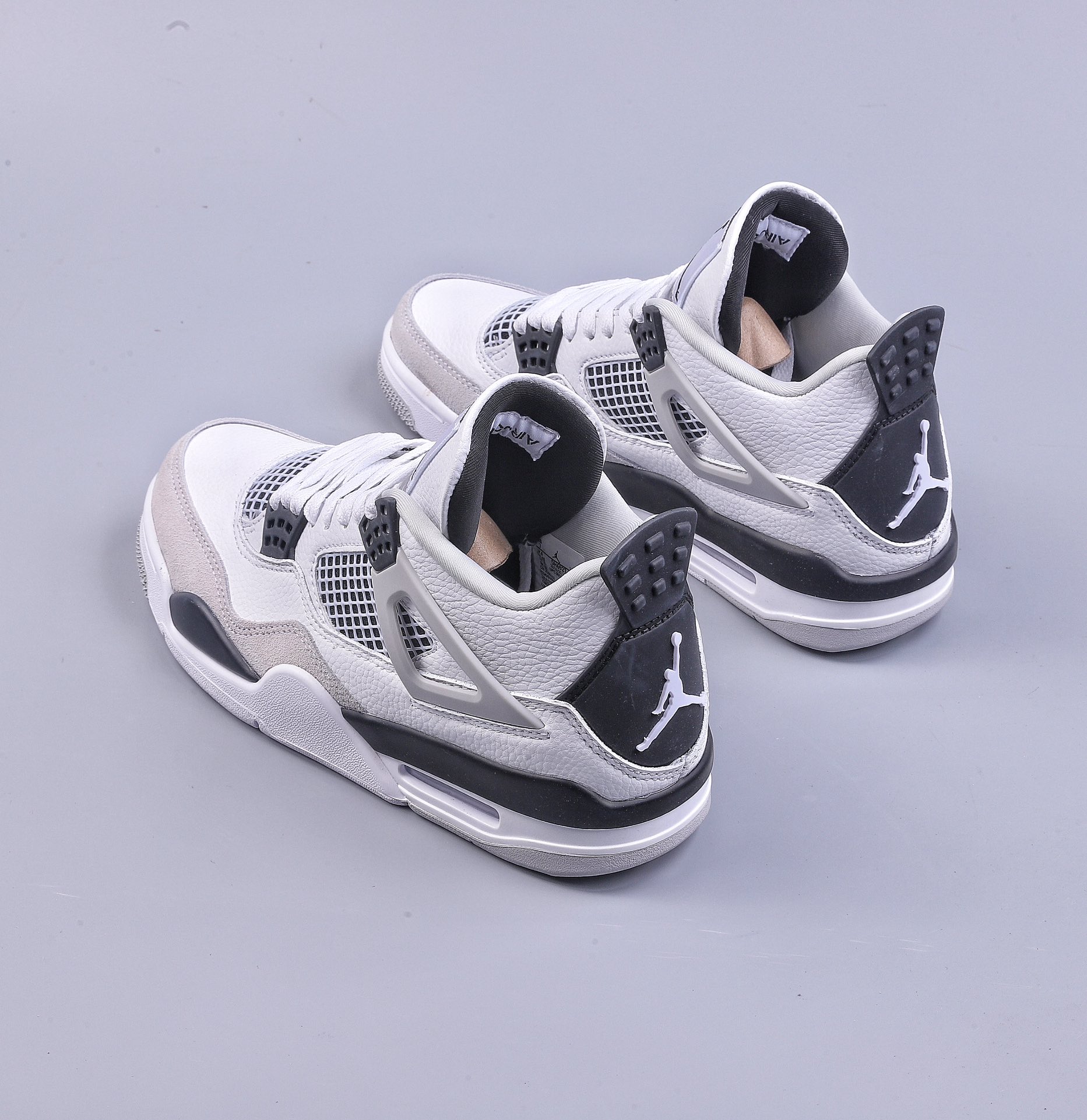 Air Jordan 4 ”Military Black” White Cement DH6927-111