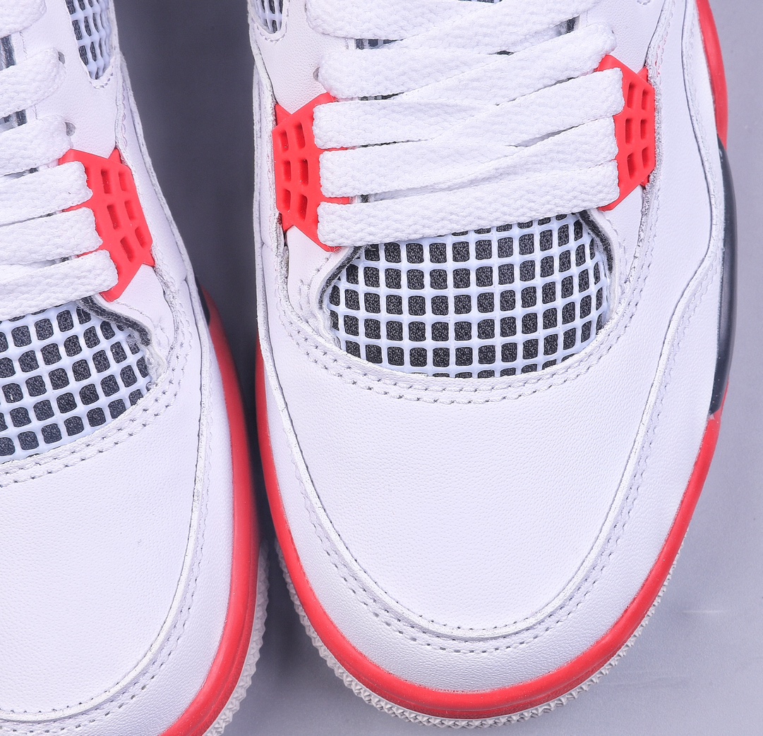 Air Jordan 4 Retro ”Fire Red” DC7770-160