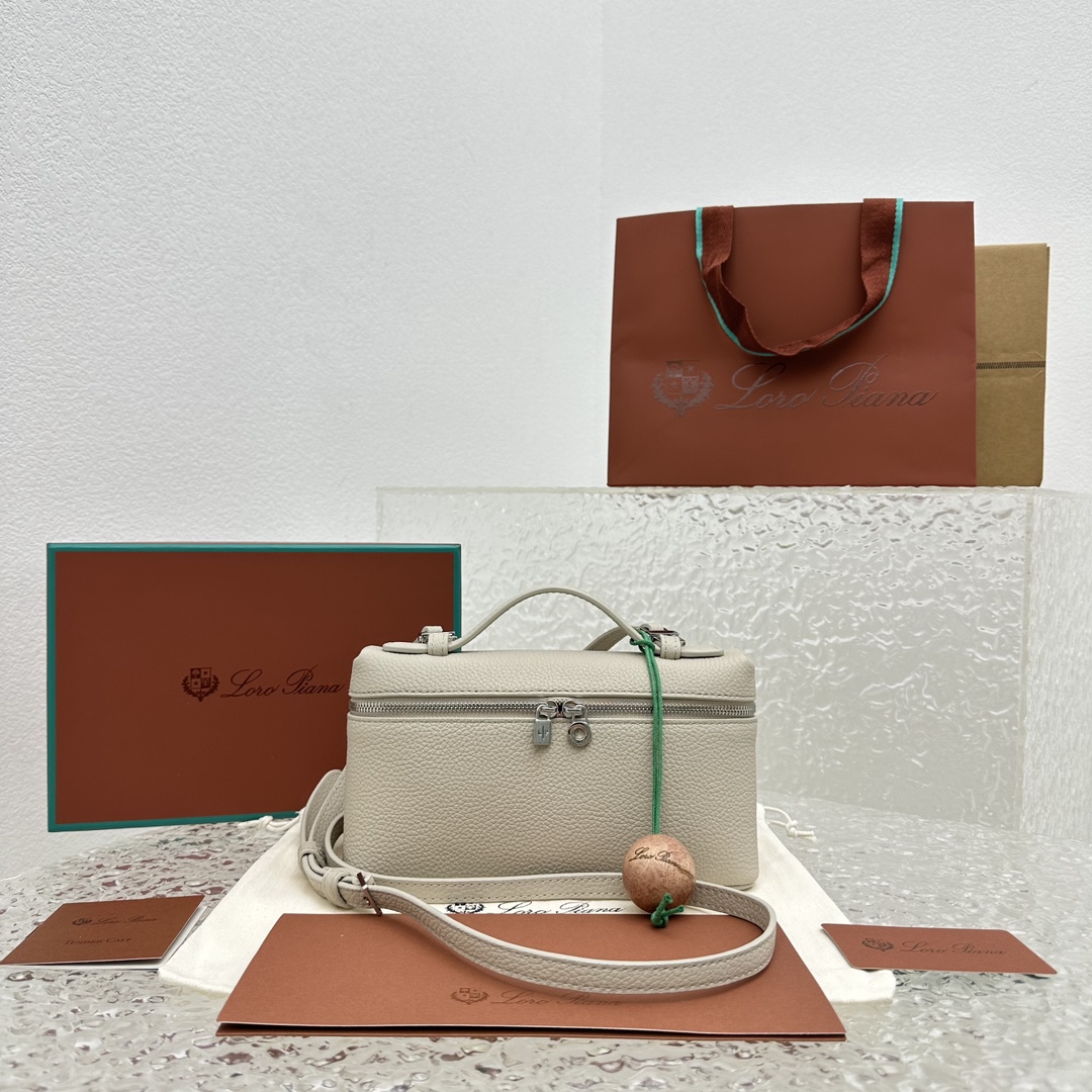 로로피아나 128847 가방 Loro Piana Bag