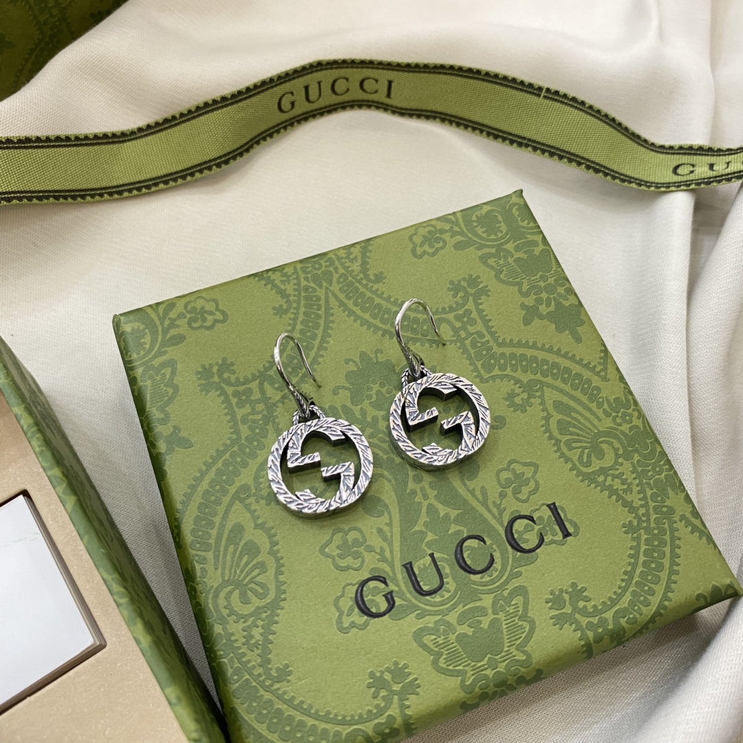 NO:101622,Gucci Gucci 925 sterling silver double G retro pendant earrings ear hooks, Gucci stud earrings, gucci, gucci, earrings, pure silver19860909Gucci古驰925纯银互扣双G复古吊坠耳环耳钩,古驰耳钉,gucci,gucci,earrings,pure silver,Jewelry