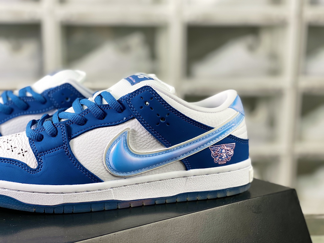 Born x Raised x 【Nike】 SB Dunk Low”One Block at a Time”扣篮板鞋“白蓝全息镭射雪花冲孔”FN7819-400