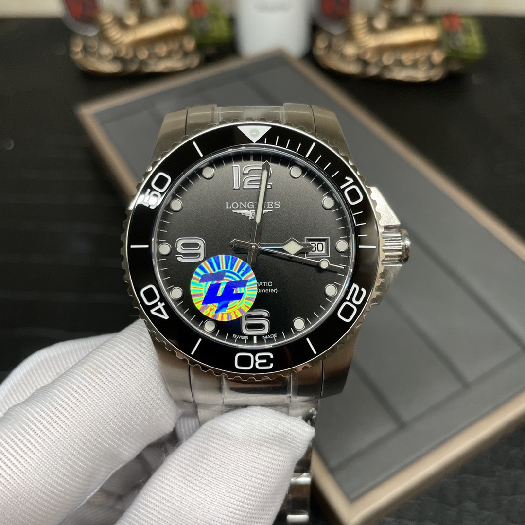 Longines 康卡斯 “水中霸主”