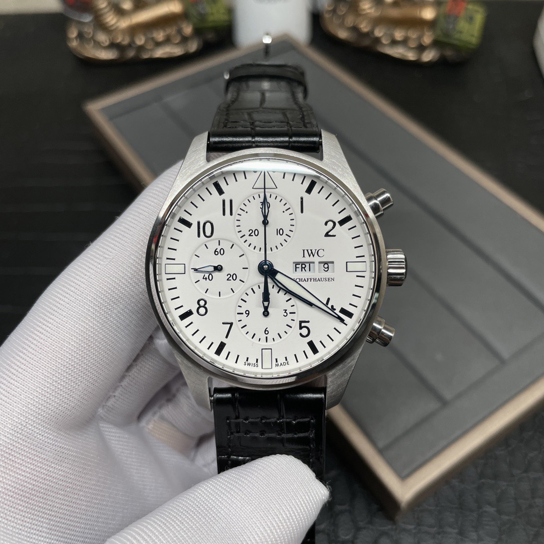 IWC 飞行员系列计时 150周年