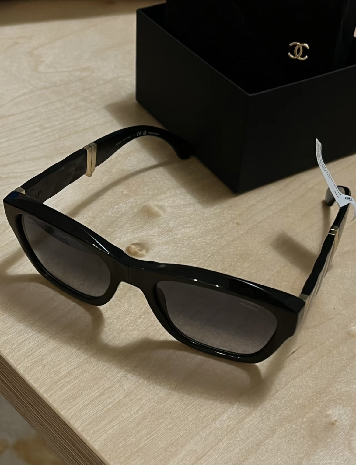  Chane*
Foldable sunglasses 
CH6055
Size54口19-145

不