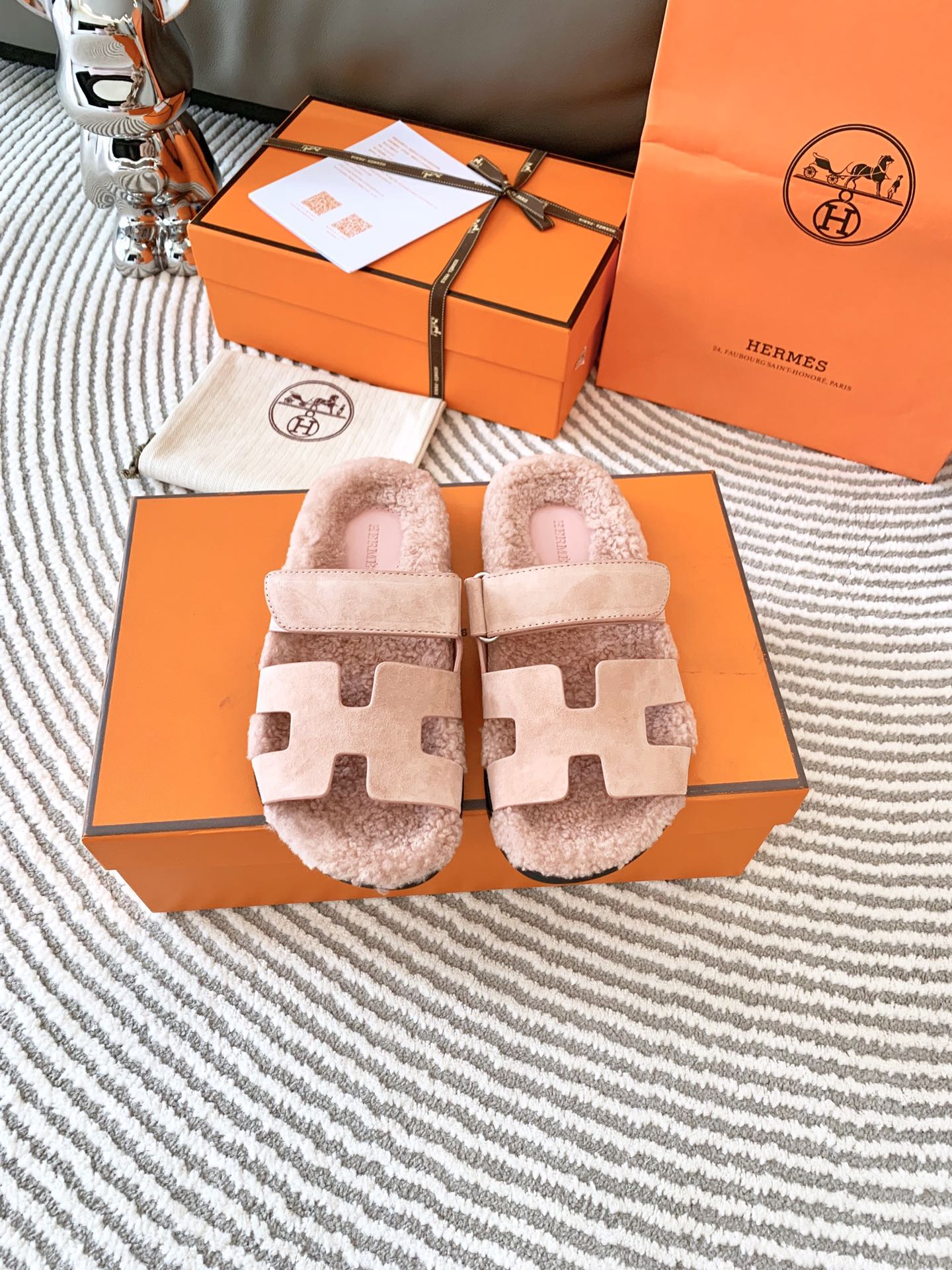 Hermes Falso
 Sapatos Sandálias Mulheres Homens Couro de vaca Lambswool TPU Colecção Verão Fashion Casual