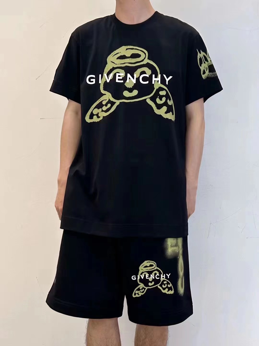 路易威登 Louis Vuitton 高定典藏名品高定成衣时装外套连衣裙衬衫T恤 #C4FAC1F8 4