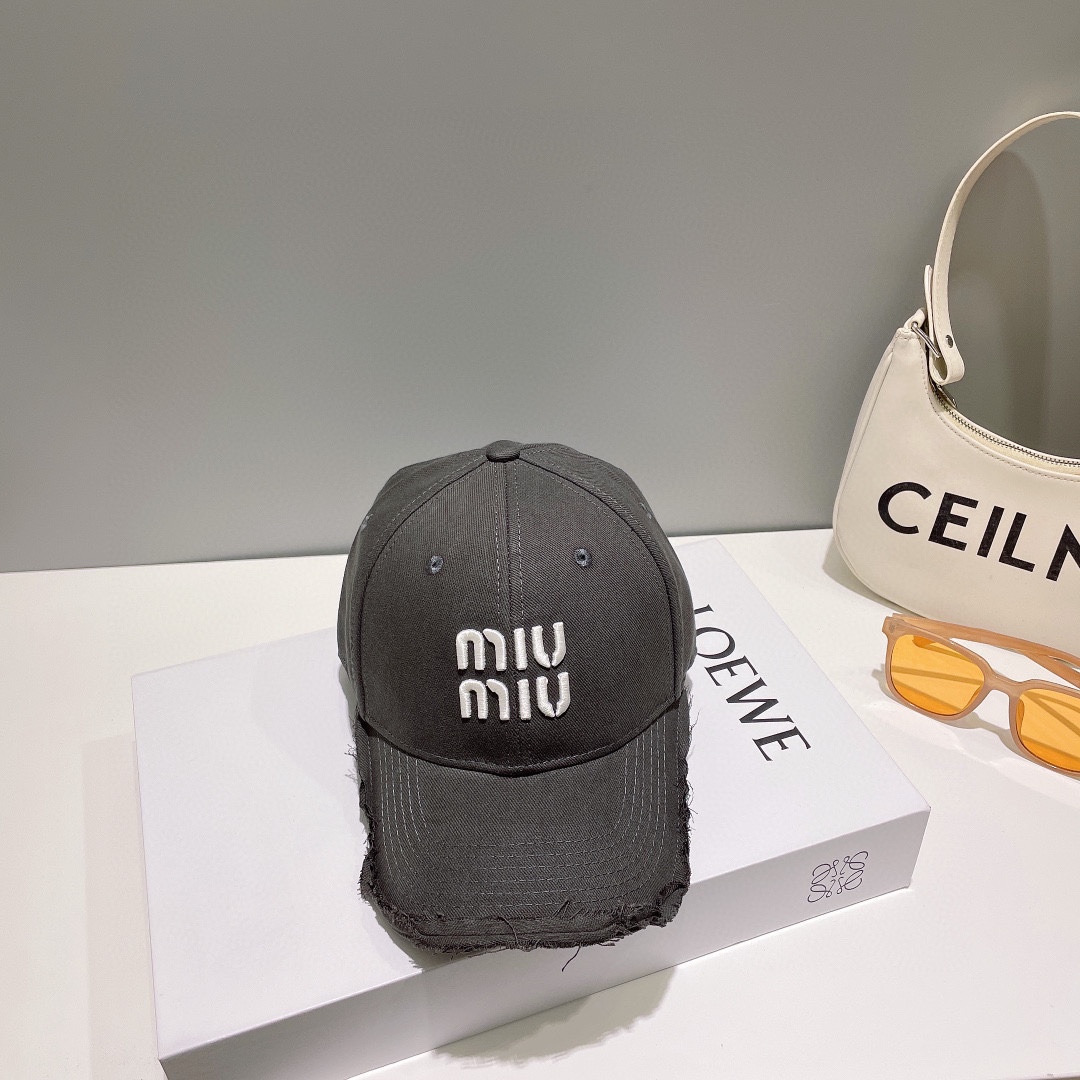 미우미우 모자 81163 Miu Miu Cap