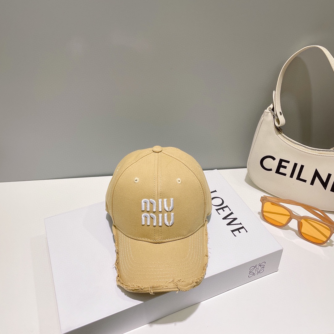 미우미우 모자 81166 Miu Miu Cap