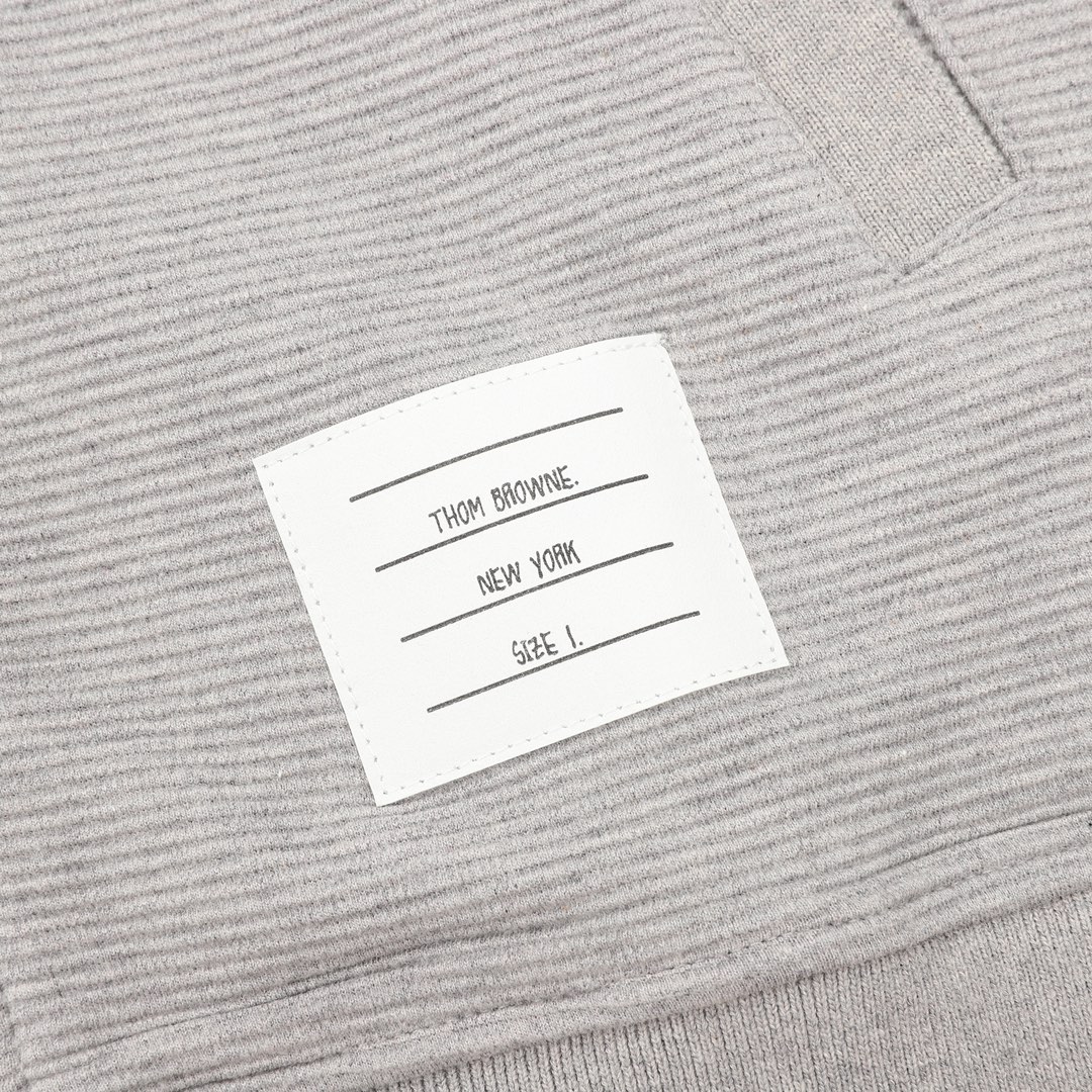 Thom Browne /汤姆布朗 水波纹华夫格拉链外套