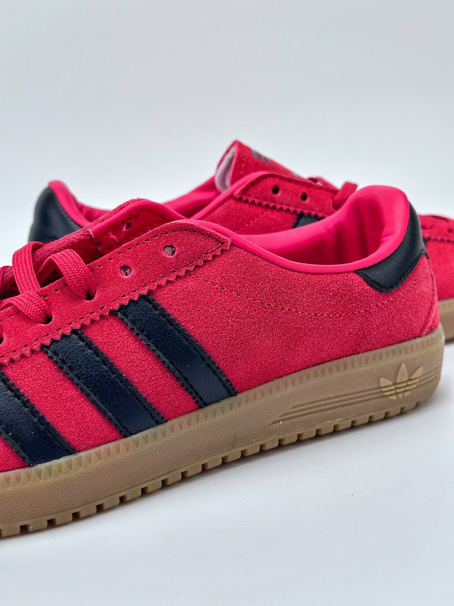 Adidas Originals Bermuda suede non-slip wear-resistant lightweight low-top sneakers AQ1047