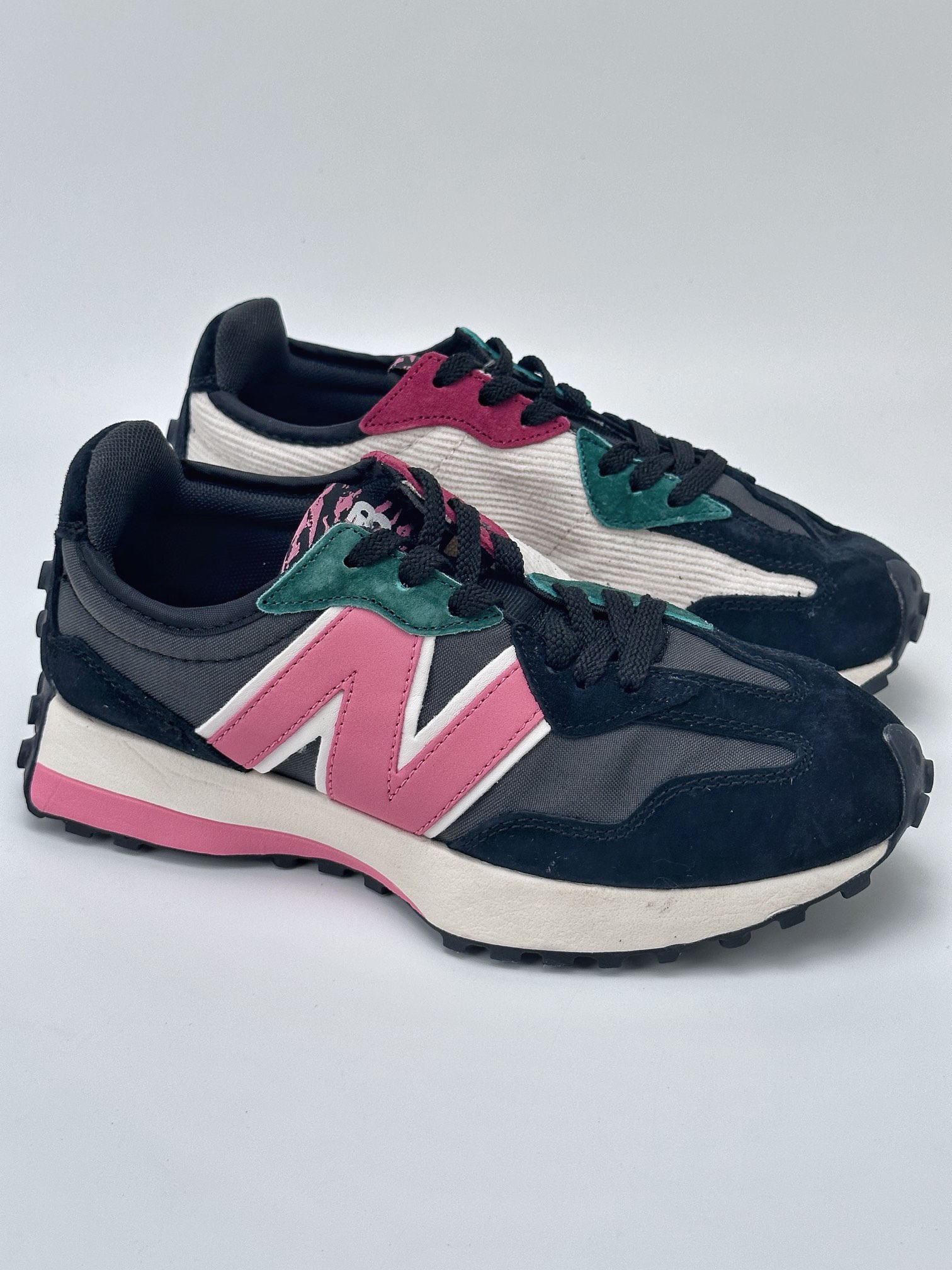 150 New Balance MS327系列 复古休闲运动慢跑鞋 U327CNT