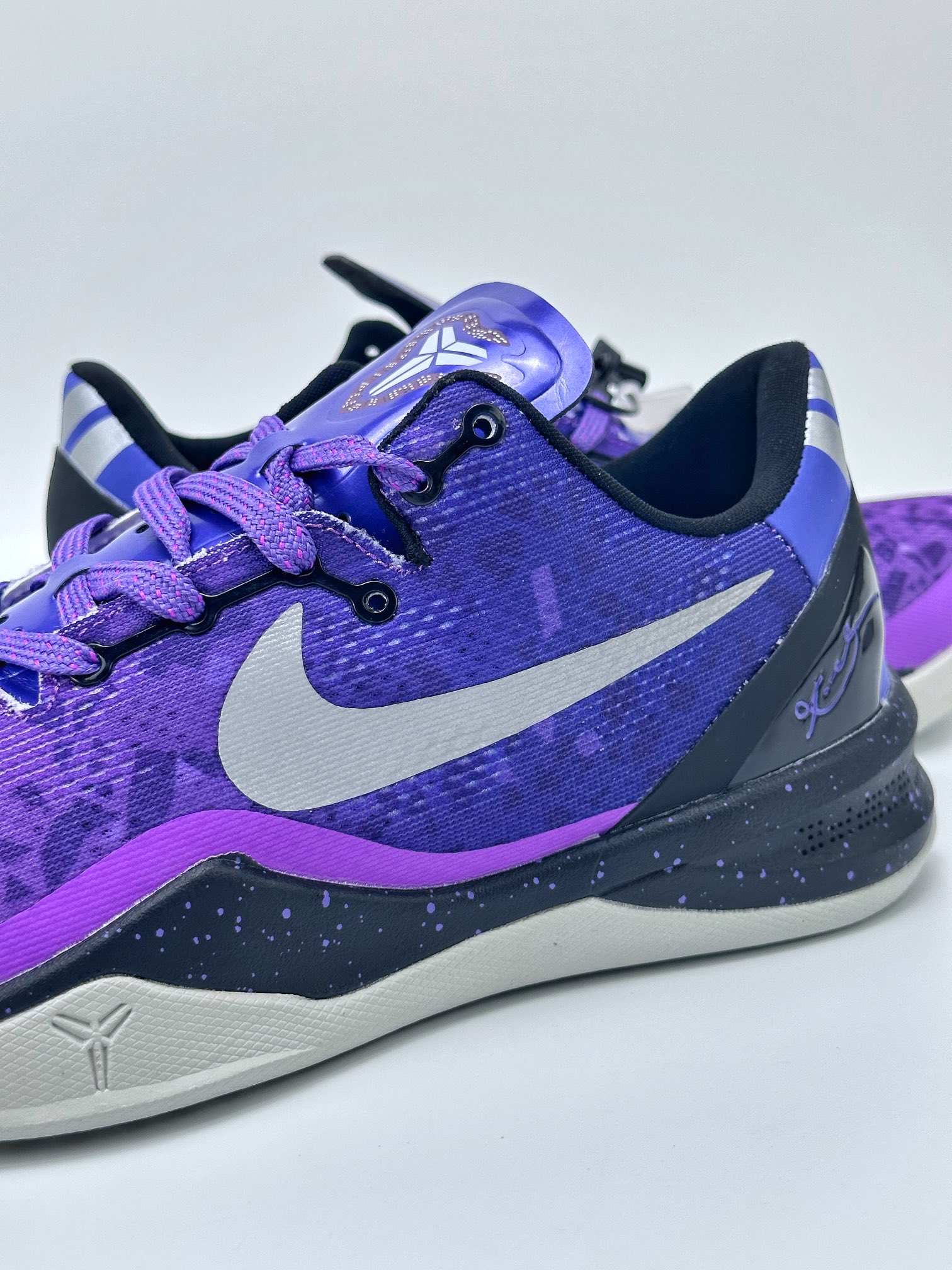 [BOSS版]NIKE KOBE 8 EASTER 科比八代 555035-500