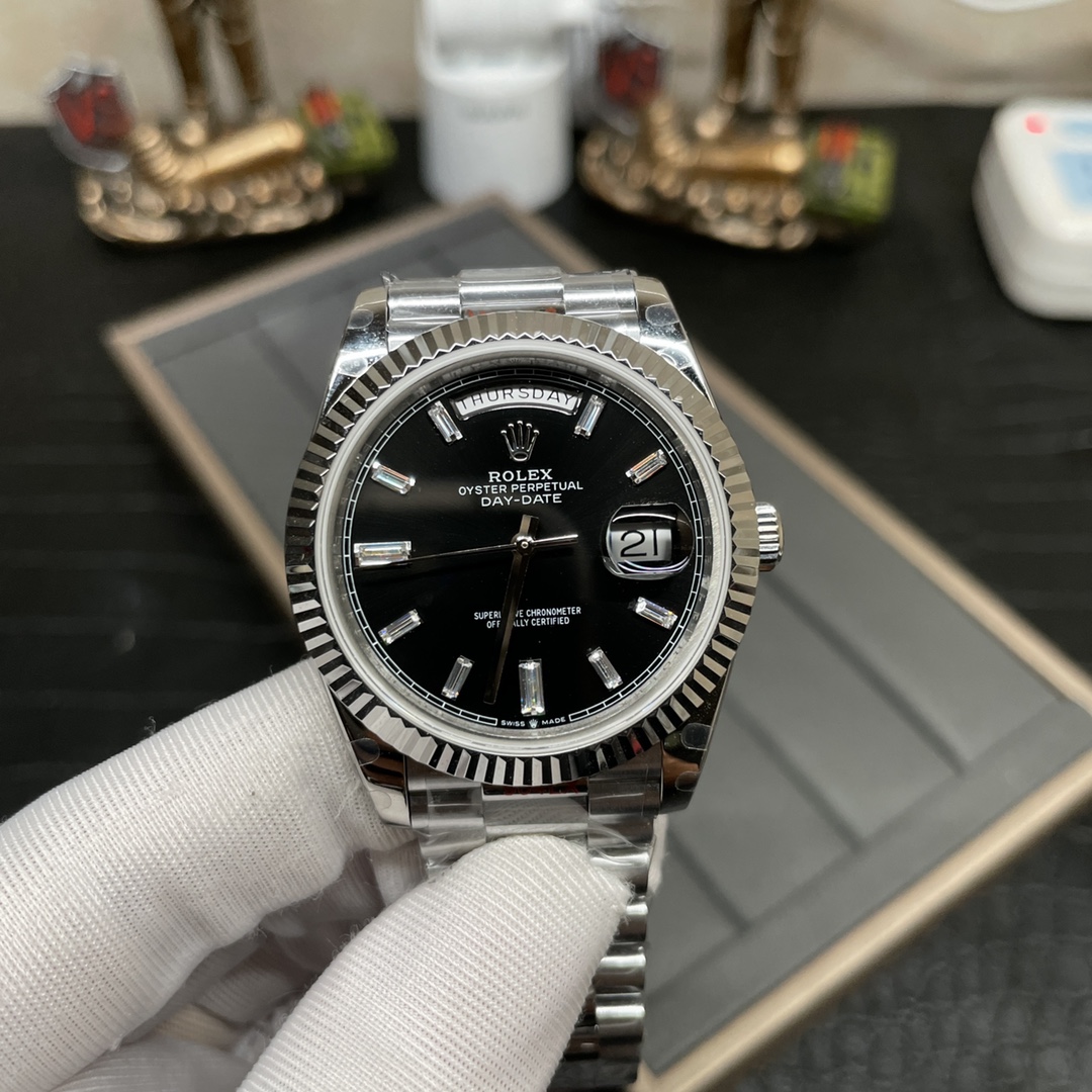 Rolex DD日志系列 “黑冰糖” 双历