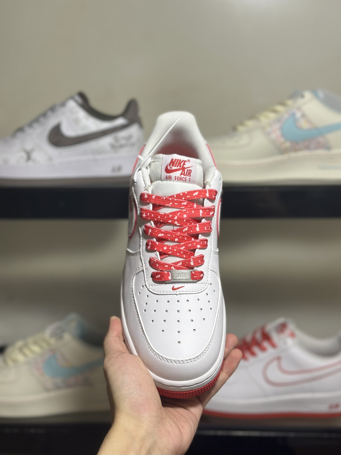 NikeAirForce1Low白红