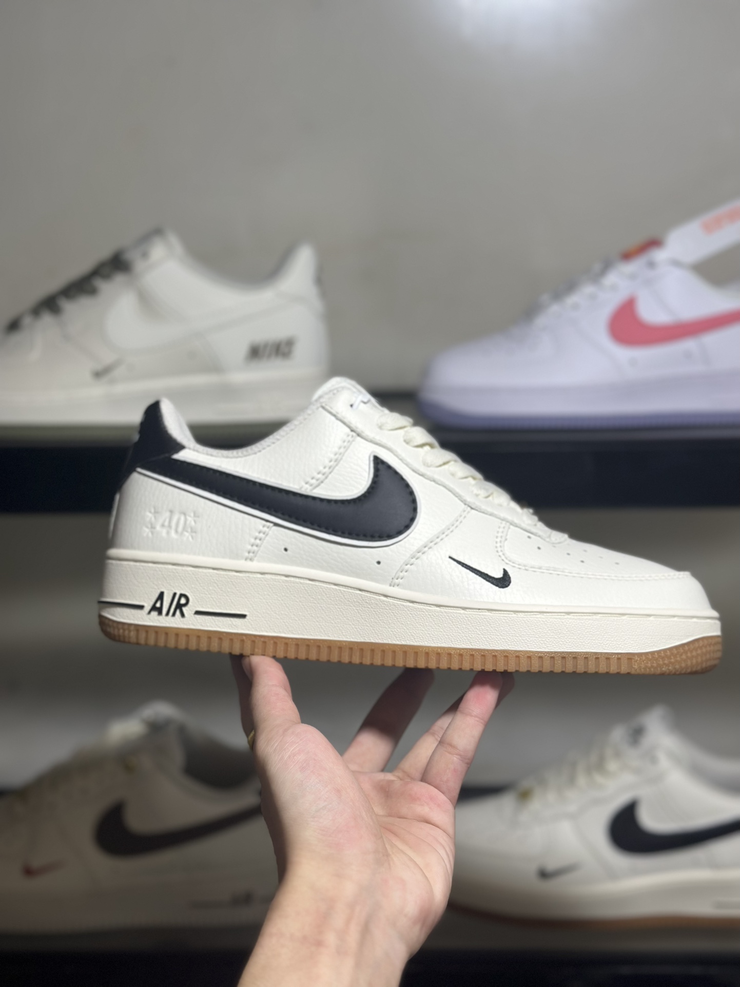 NikeAirForce1Low40