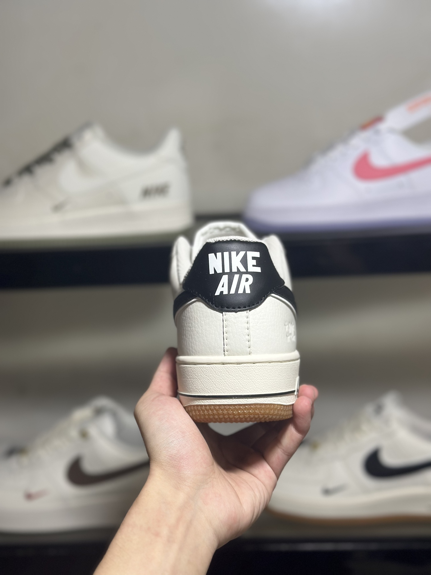 NikeAirForce1Low40