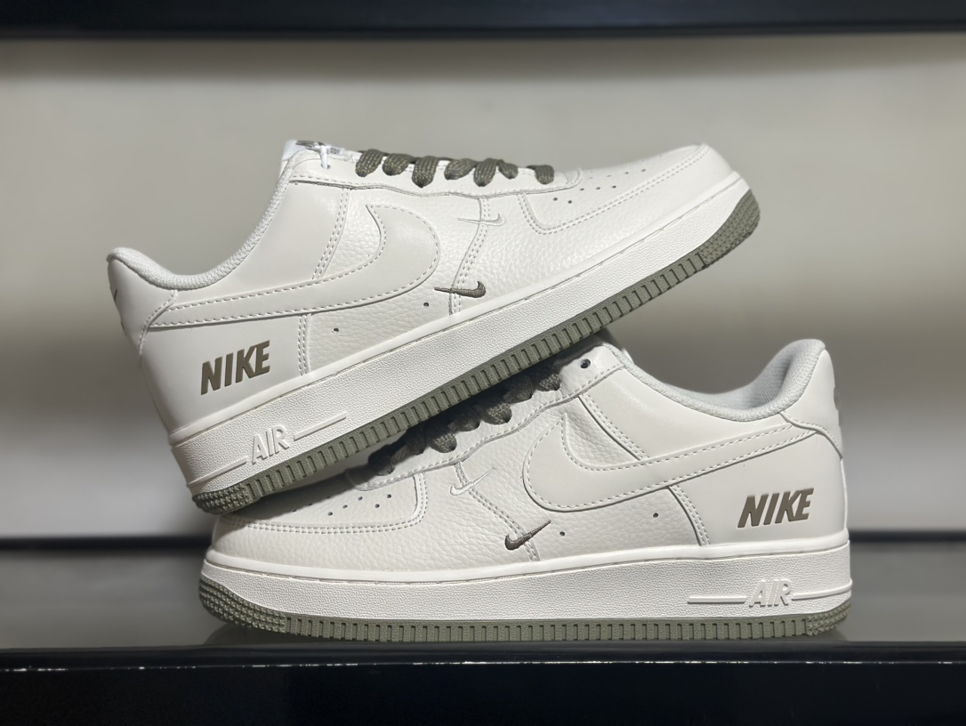 NikeAirForce1Low军绿