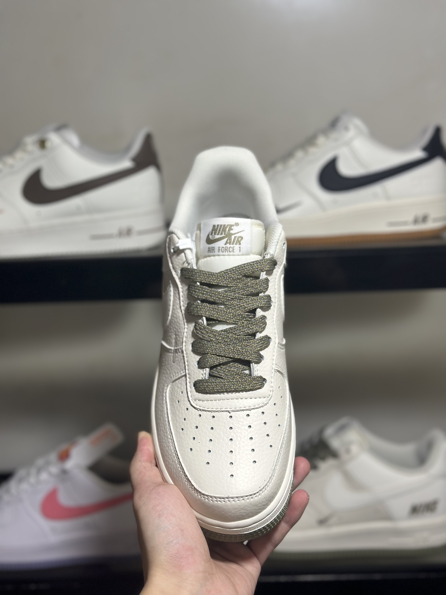 NikeAirForce1Low军绿