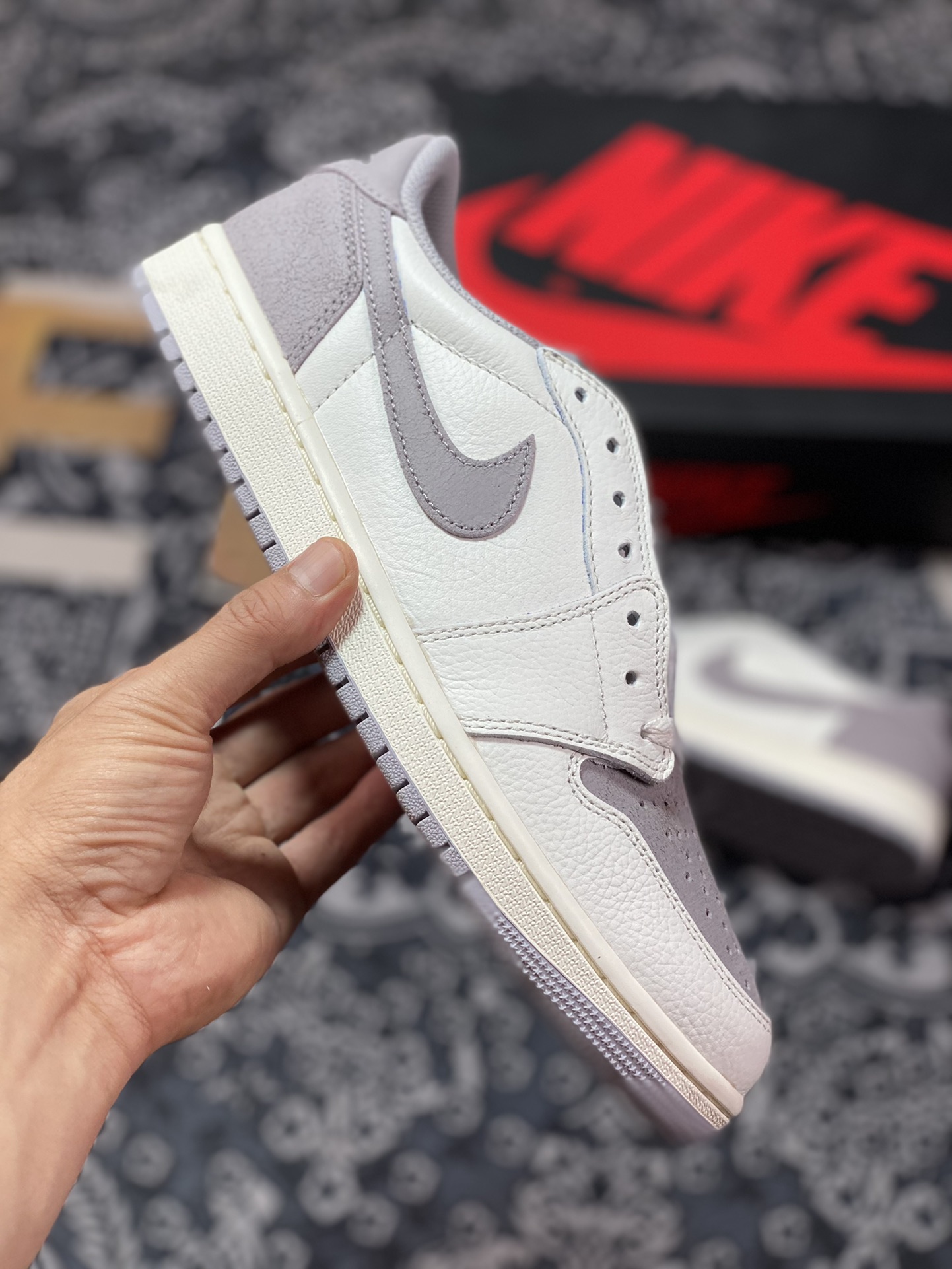 320 优选 Air Jordan 1 Retro Low OG”Atmosphere Grey“AJ1乔丹一代低帮篮球鞋“新百白灰”CZ0790-101