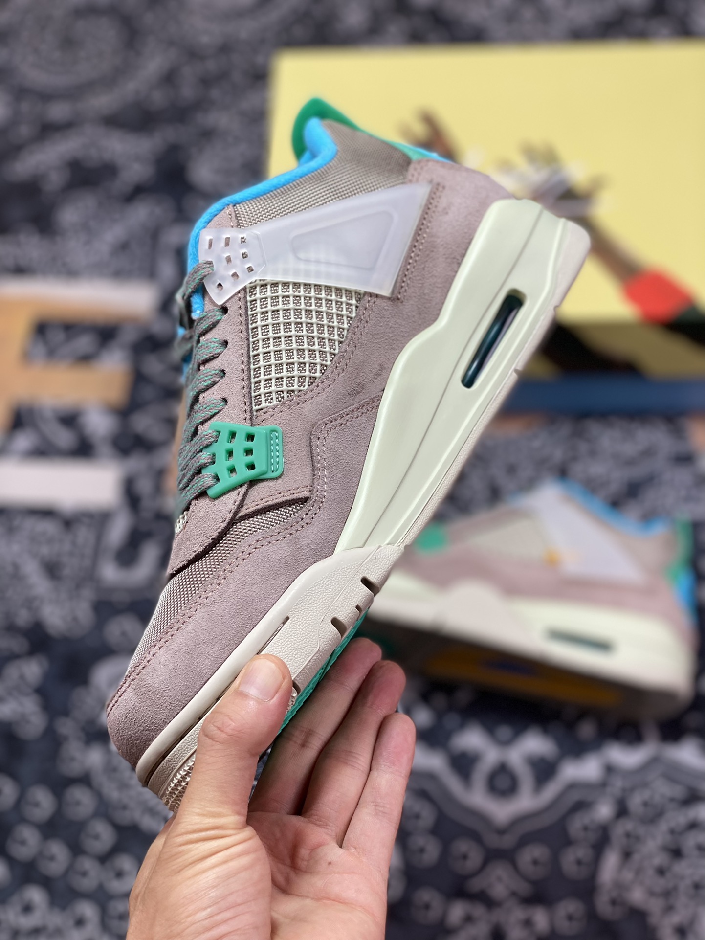 知名纯原大厂 Union LA x Air Jordan 4 Retro”Taupe Haze“灰褐 DJ5718-242