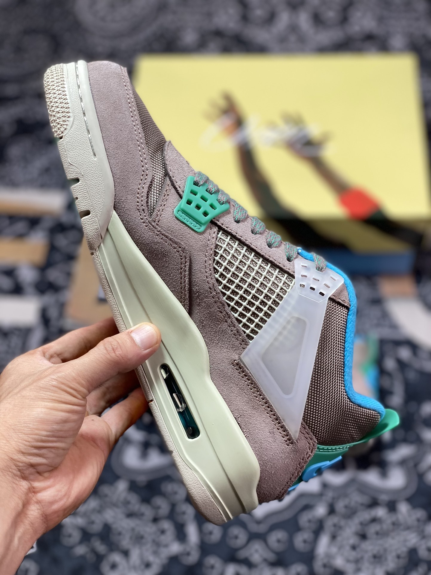 知名纯原大厂 Union LA x Air Jordan 4 Retro”Taupe Haze“灰褐 DJ5718-242