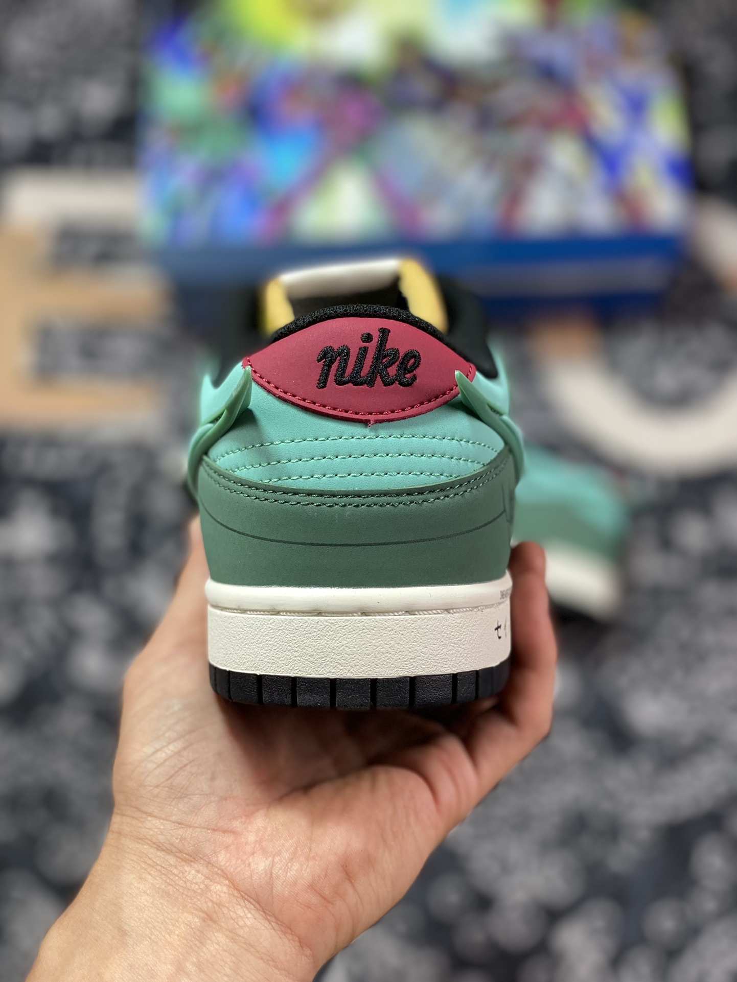 Nike SB Dunk Low”Saint“扣篮系列低帮板鞋“深绿米白紫龙圣斗士”ZD2356-156