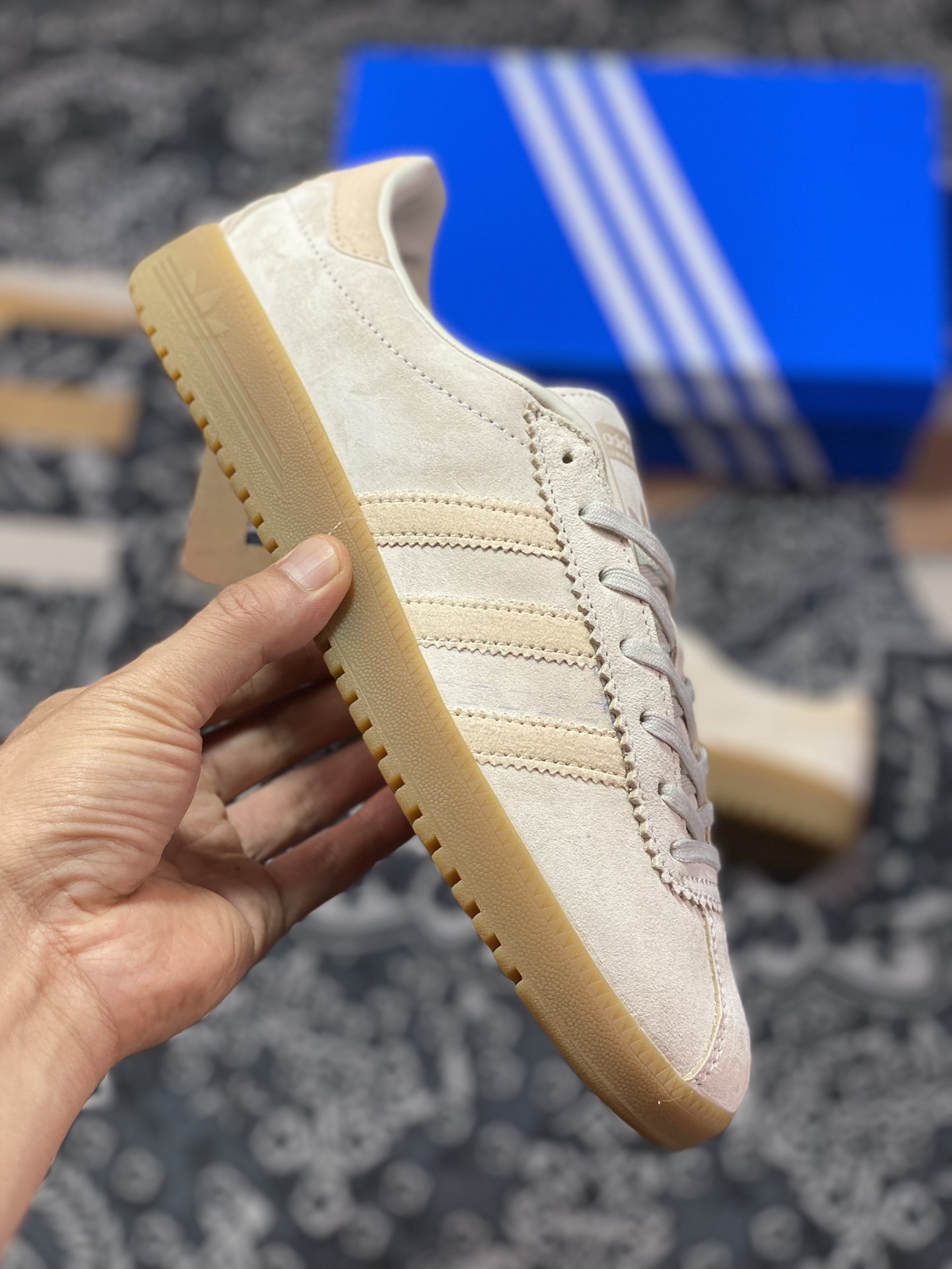 Adidas Originals Bermuda Trainers Bermuda Series Sneakers ”Suede Macaroon Beige Rubber Sole” GY7388