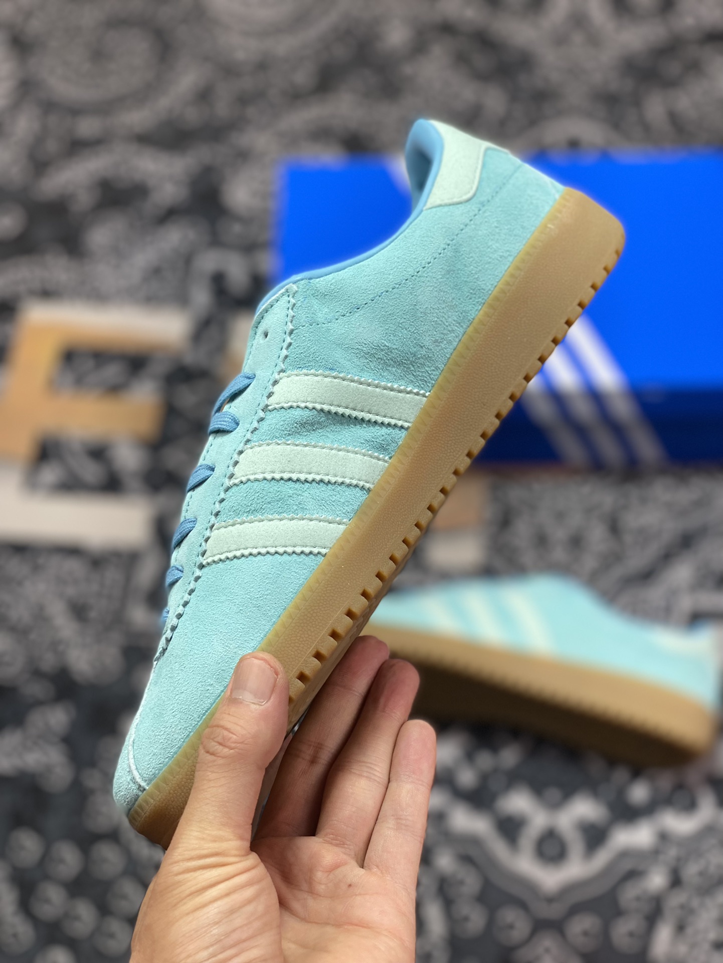 Adidas Originals Bermuda Trainers Bermuda Series Sneakers ”Suede Macaroon Blue Raw Rubber Sole” GY7387